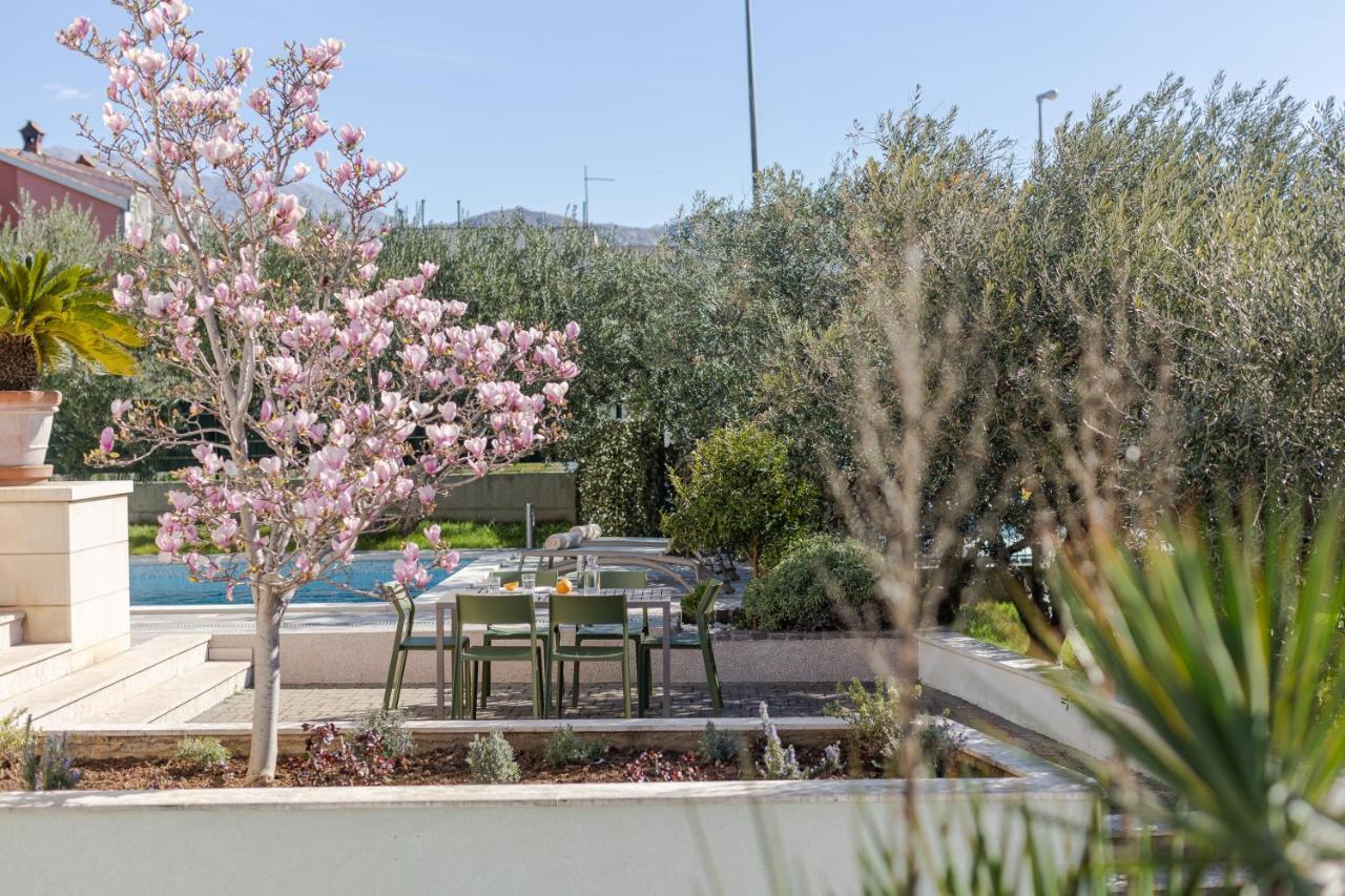 Ferienwohnung The Olive Poolhouse Split Exterior foto